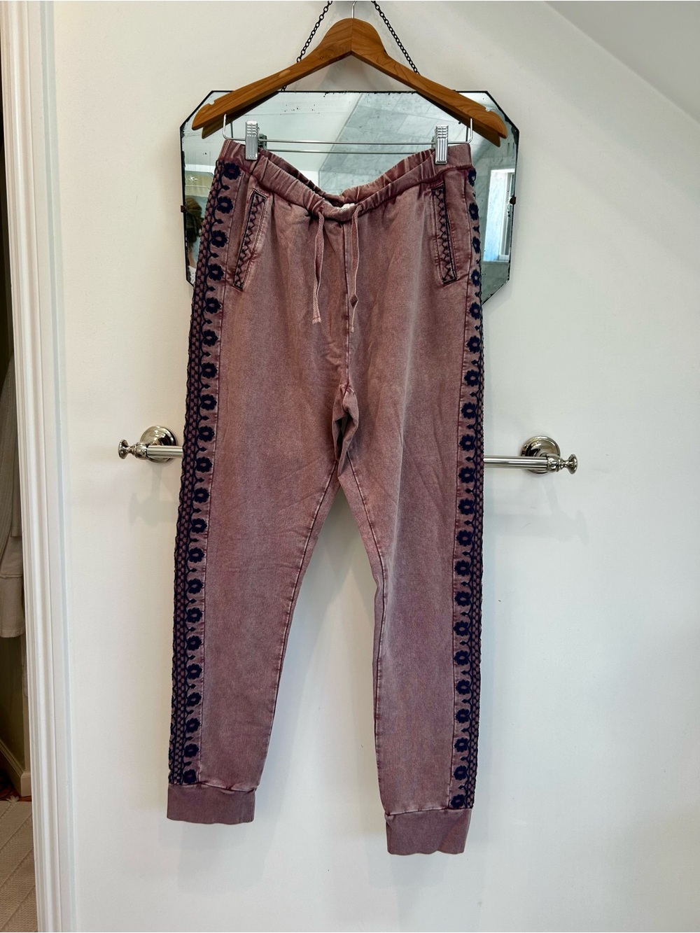 Sundance Mauve Jogger Pants with Navy Side Embroidery